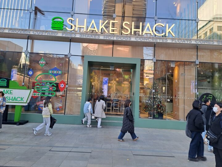 Shake Shack burger in Gangnam 